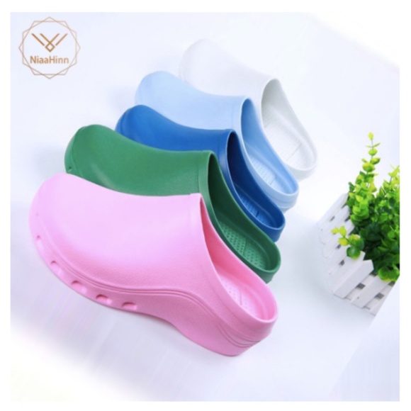 CROCS style (copy - made in China) clogs NEW - Picture 1 of 10